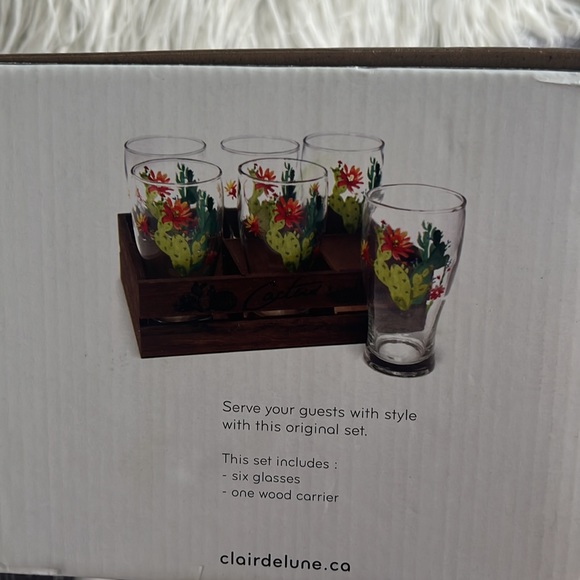 Cactus Glasses in a Wood Carrier - Picture 3 of 5